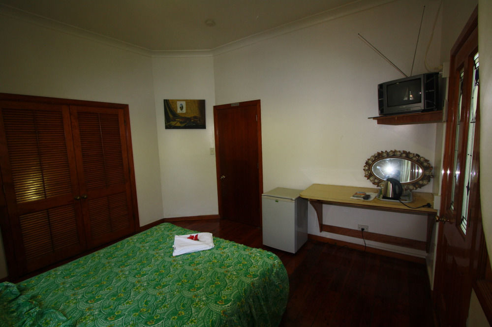 Lynn'S Getaway Hotel Apia Exterior foto